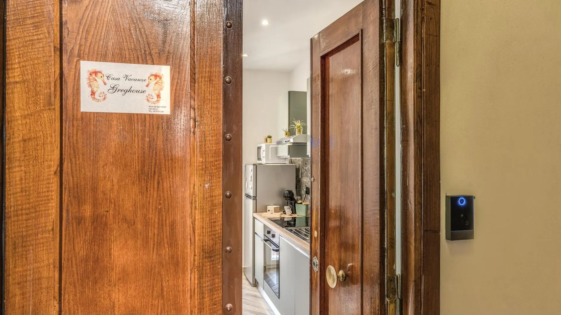 Apartment Appartamento Roma Metro C Greghouse Centocelle Italy